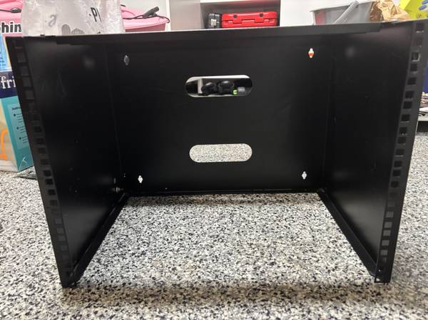 8U Wall Mounted Server Rack 1