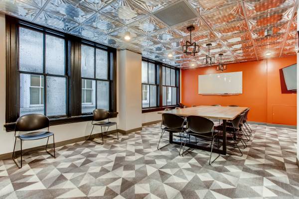 $600 Makerspace/ Artist Studio - Downtown Portland (SW 4th & Oak)63831397764609124
