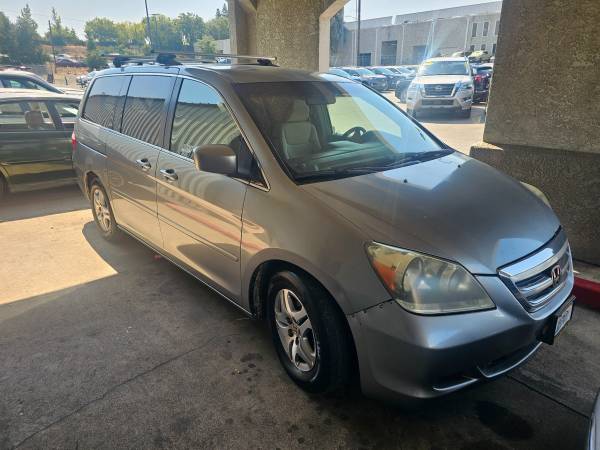 2005 honda odyssey  van 183k miles - $1,900 (Roseville)63619522920833122