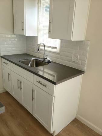 $1,825 / 1br - 640ft2 - Amazing renovated 1bed with parking (Hollywood hills)63701034817409122