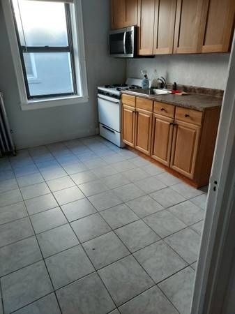 $1,695 / 600ft2 - 76TH STREET AND 47TH AVE STUDIO NEAR #7 TRAIN AND M R TRAIN AND 30MIN (ELMHURST)63816553682435122