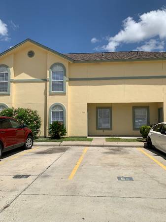 $1600.00 / 3br - 1406ft2 - Ranchway Condominiums63662018861187120