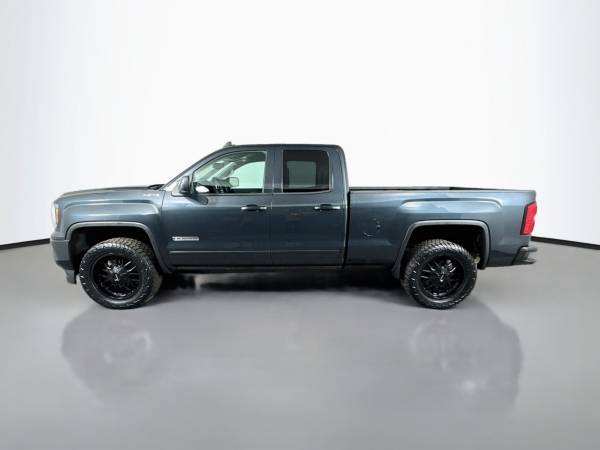 2017 GMC Sierra 1500 Pickup - Photo 2