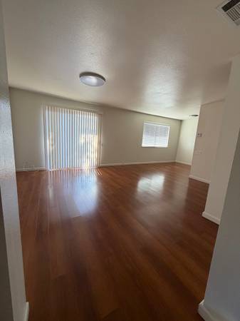 $1,950 / 3br - 1250ft2 - 3 Bedroom - 2 Bath; Walkable to Downtown Bars & Restaurants (Woodland)64043836481667122