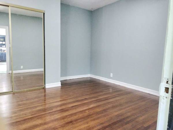 $950 / 150ft2 - Single room in clean quiet house  (private half bath) (oakland east)64000749810691120