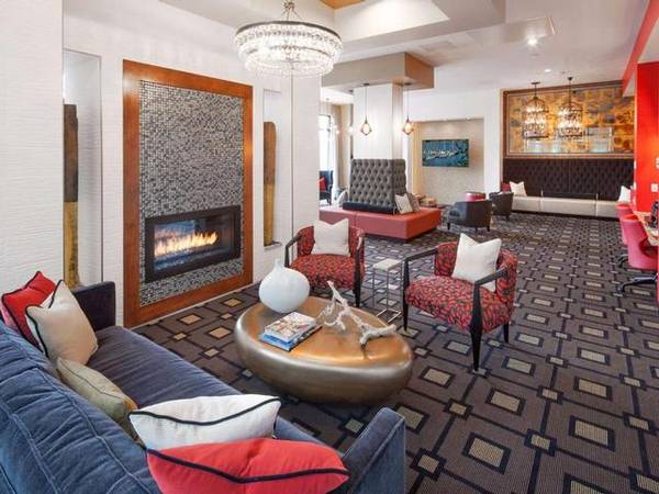 $1,490 / 569ft2 - Schedule a Tour at Ella  Grab a One-Bedroom at $1699/month! (Portland)63820762954755120
