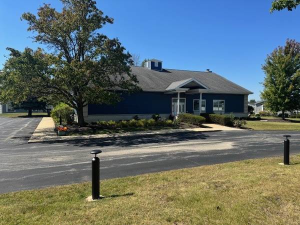 $1,399 Fall into this Spacious 3 bedroom 2 bath Home (Manteno)63898984455426123