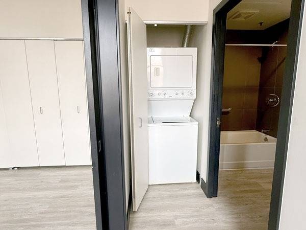 $2,995 / 1br - 779ft2 - **SAVE $1500** Ideal 1BR 1BA apt, A/C comfort, Fully-equipped kitchen (san jose downtown)64000588644226121