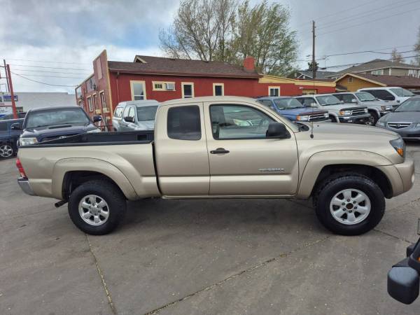 Camioneta Toyota Tacoma Access Cab PreRunner 2005, 4D, caja de 6 pies - $9,995 (ENTREGA A NIVEL NACIONAL DISPONIBLE)63493022994305124
