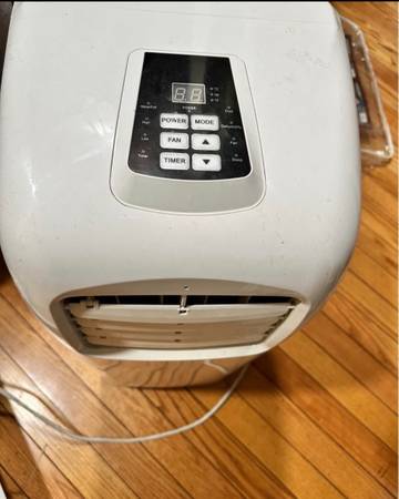 Costway portable air conditioner 1