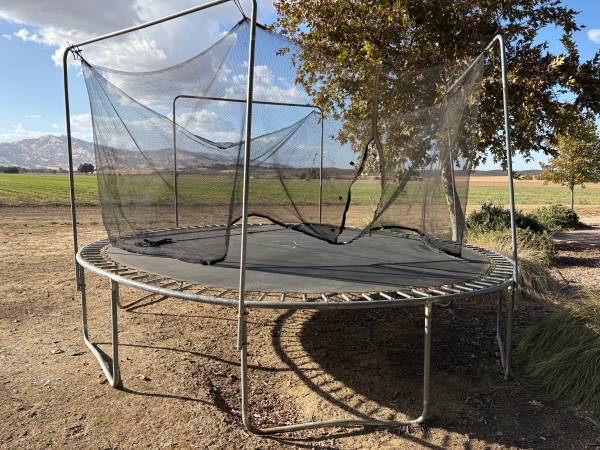 Trampoline, used 1