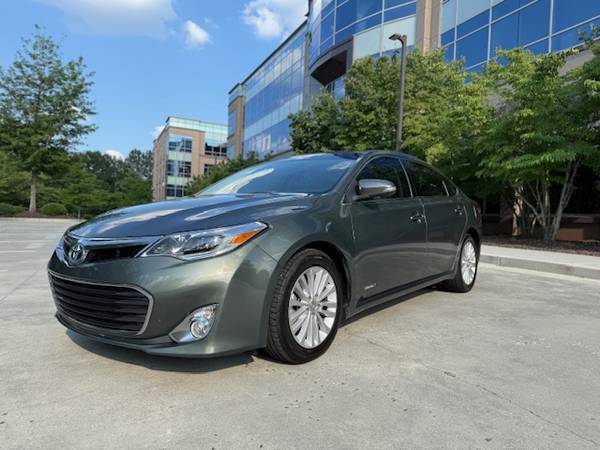 2013 Toyota Avalon Hybrid - $11,990 (Alpharetta)63620372403841120