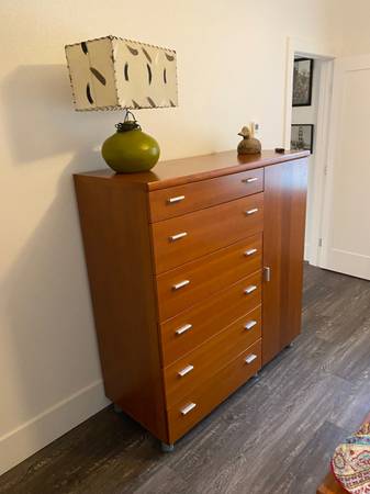 $2,150 / 1br - 700ft2 - Folsom flat (Historic district)63844737645699124