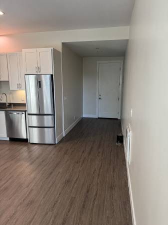$1,895 Estudio en el centro de Hayward, paredes de ladrillo, cocina completa, mascotas permitidas (hayward / castro valley)63658112036609122