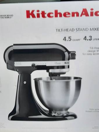 Kitchen Aide Mixer 1