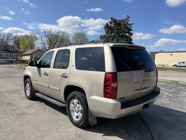 2007 Chevy Tahoe 4X4 - $8,995 (Independence)63621970471681124
