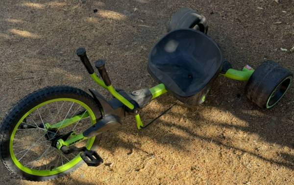 20" Huffy Green Machine Drift Trike - $45 (Simi Valley)62918239330177121