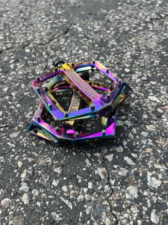 DMR VAULT LACON PEDAL 1