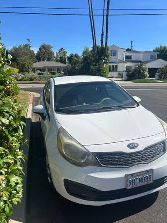 Affordable 2012 Kia Rio – Clean, Runs Excellent – Ready to Drive - $4,500 (Encino)63616006863873120