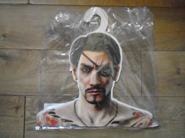 Yakuza Majima Collectable Clothes Hanger 1