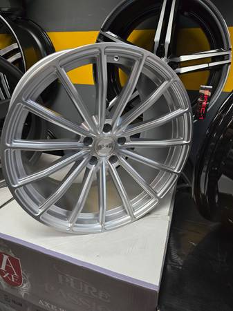 20x10.5 X.O Luxury London Wheels 1