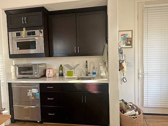 $688 Modern Studio in Bayshores (fremont / union city / newark)64023718119683121