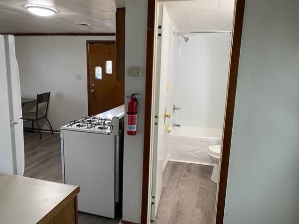 $800 / 1br - 1bd 1br Jan-May Sublet (Binghamton)64035577114626123