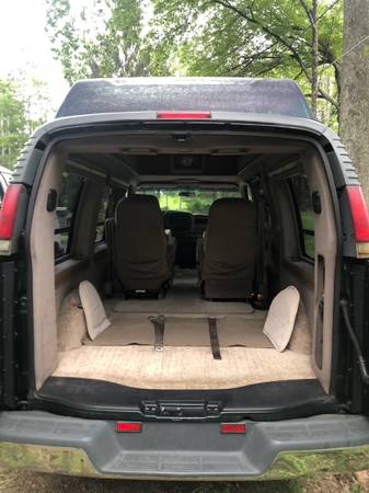 2000 Chevy Express 1500 - $8,000 (Canadensis, PA)63436000937603124
