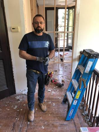 Electrician (773)698-9027 1