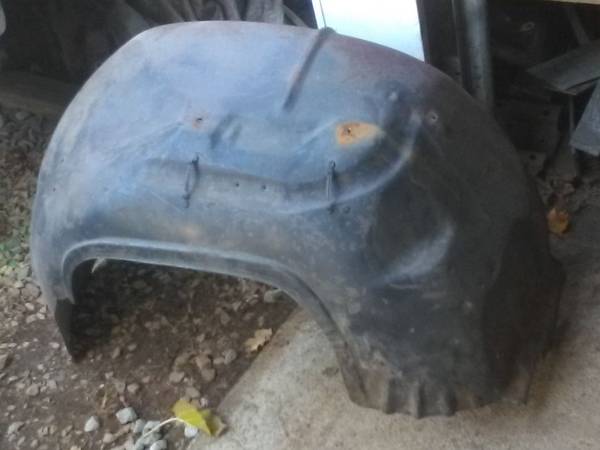 1970 - 81 Pontiac Firebird Trans Am Driver's side inner fender 1