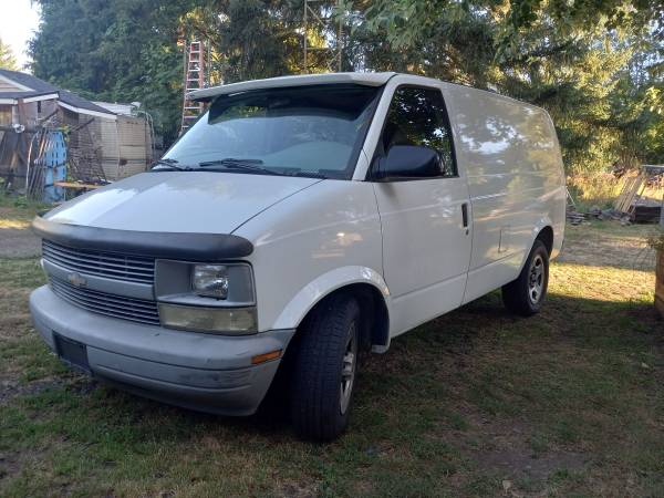 2004 Chevy Astro Van REDUCIDA!!! COMPRA AHORA $2995 - $2.995 (Olympia)634735167591691226