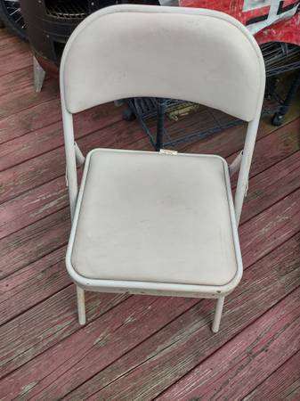 Folding chair 1