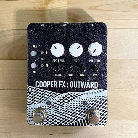 Cooper FX Outward V2 Granular Delay Reverb Sampler Guitar Pedal Looper 1