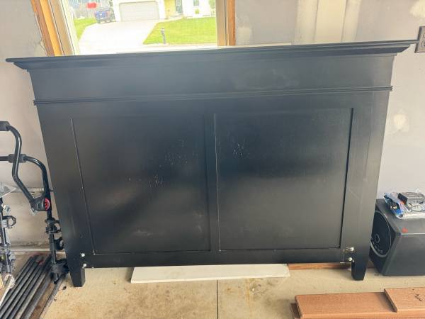 Queen Bed Headboard 1