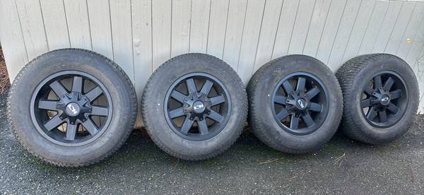 2024 Chevy Tahoe studded snow tires 1