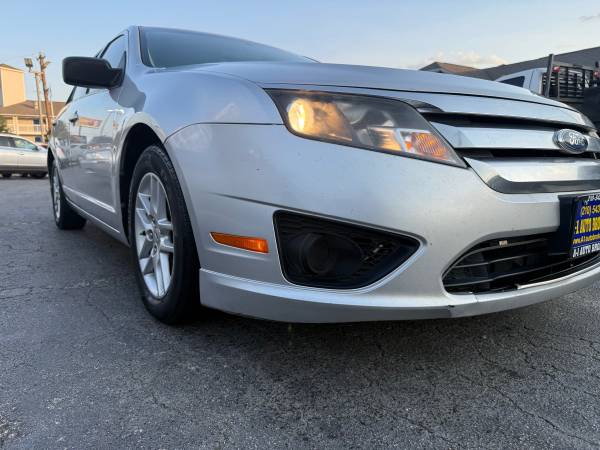 2012 FORD FUSION "ONE OWNER"CLEAN CARFAX WITH 43 SERVICES,SPORTY LOOOK - $5,380 (7510 CULEBRA RD BETWEEN POTRANCO/INGRAM RD)63469880049281124