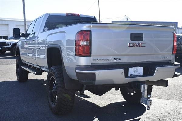 Camioneta diesel 2019 GMC Sierra 3500 Denali 4x4 4WD - $57,900 (415 SE 223rd Gresham, OR 97030)63622339753859122