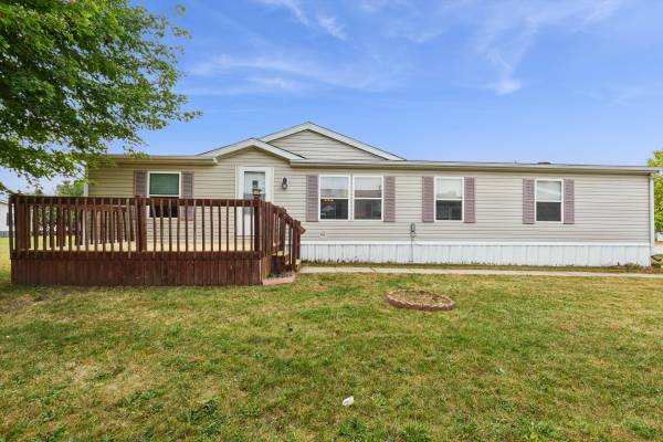 $75,000 / 3br - 1568ft2 - Waukee 3 Beds, 2 Baths, 1 Car Garage (Waukee)64163743820034120