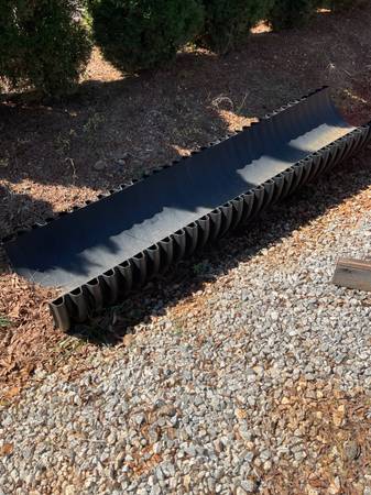 TROUGH / PIPE / PLASTIC 1