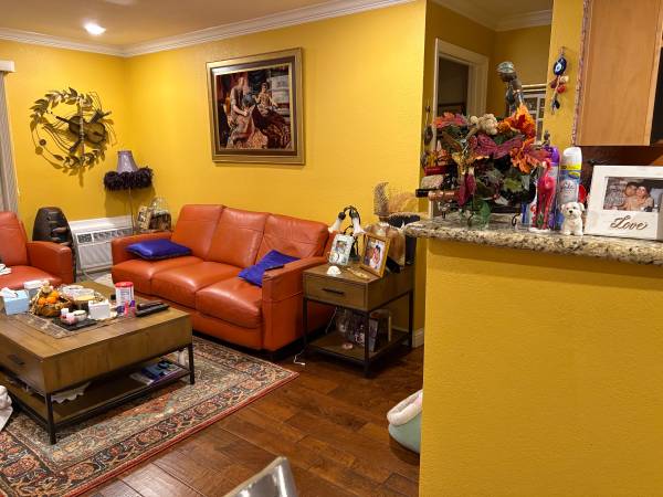 Habitación acogedora de $1,200 con baño privado mes a mes en concord (concord / pleasant hill / martinez)63946807774339121