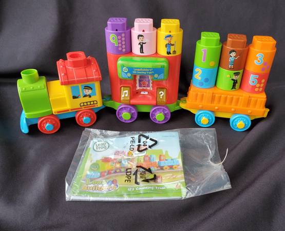 LeapFrog LeapBuilders 123 Counting Train Toy - $20 (Tacoma)63471421300225120