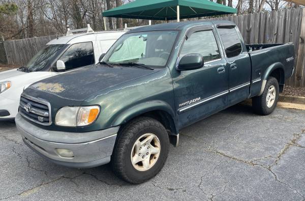 2002 Toyota Tundra Access Cab, 4 door, 6 1/2 ft bed 1