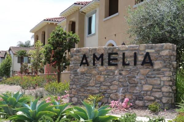 $2,900 / 2br - 899ft2 - Garage, Vinyl Plank Flooring, Carport (3065 Village at the Park Dr, Camarillo, CA)63668253441283120