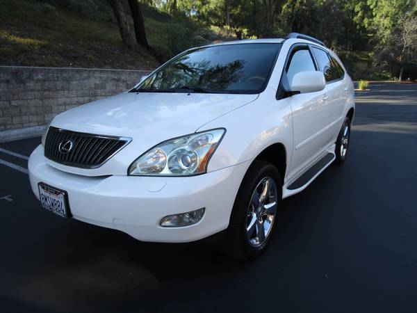 2006 Lexus RX330 AWD White, Very Well Kept, Clean Title 1