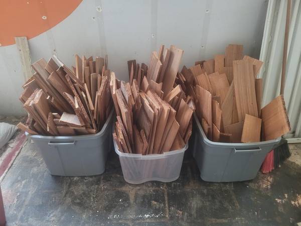 Used Decorative Cedar Shakes/ Shingels 1
