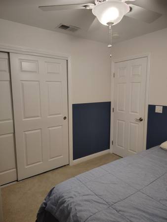 $1,300 / 3br - Gorgeous  room for rent near downtown  livermore with queen size bed. (dublin / pleasanton / livermore)63667924918785121