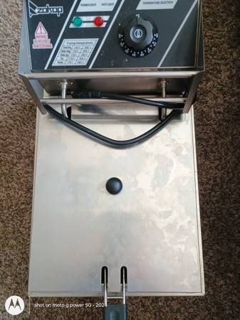 Deep Fryer 1