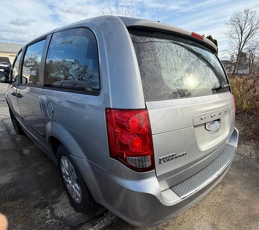 Dodge Grand Caravan 2014 7 plazas - $3,000 (Dracut)63615830418561124