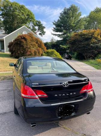 2006 Toyota Avalon XLS - $6,800 (South Kingstown)63478904627331123