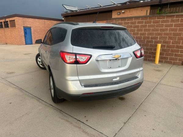 2015 Chevrolet traverse ls automática - $5,200 (Denver)63619683284865121